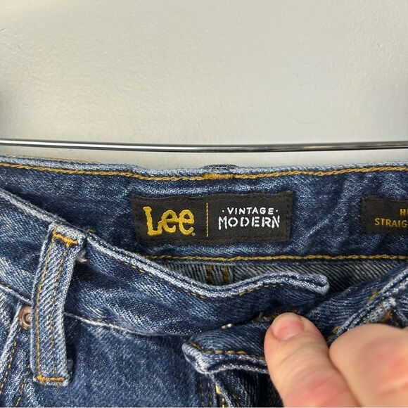 Lee High Rise Straight Leg Ankle Modern Vintage Jeans  Womens size 24 or 0 - Picture 7 of 16